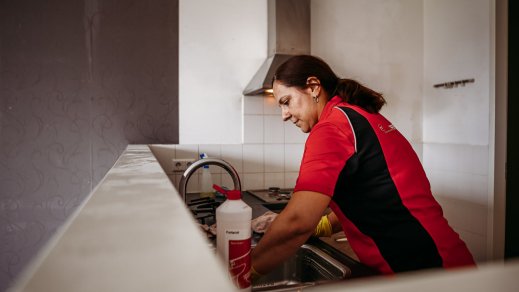 Schoonmaakbedrijf Perfekt specialistisch reinigen en onderhoud