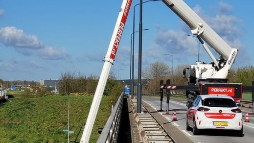 Inspectie met een hoogwerker Inspectie met een hoogwerker