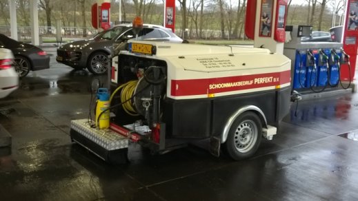 Tankstations reinigen